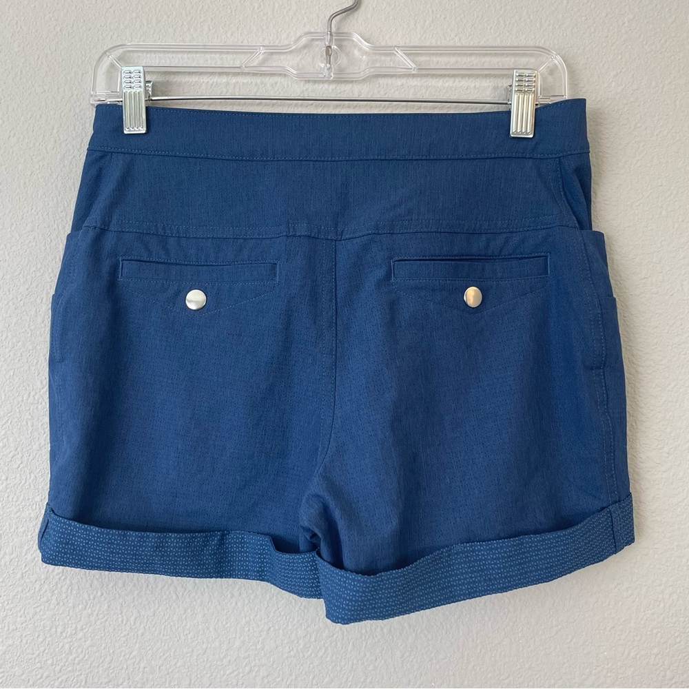 Zyia Shorts - Picture 5 of 6